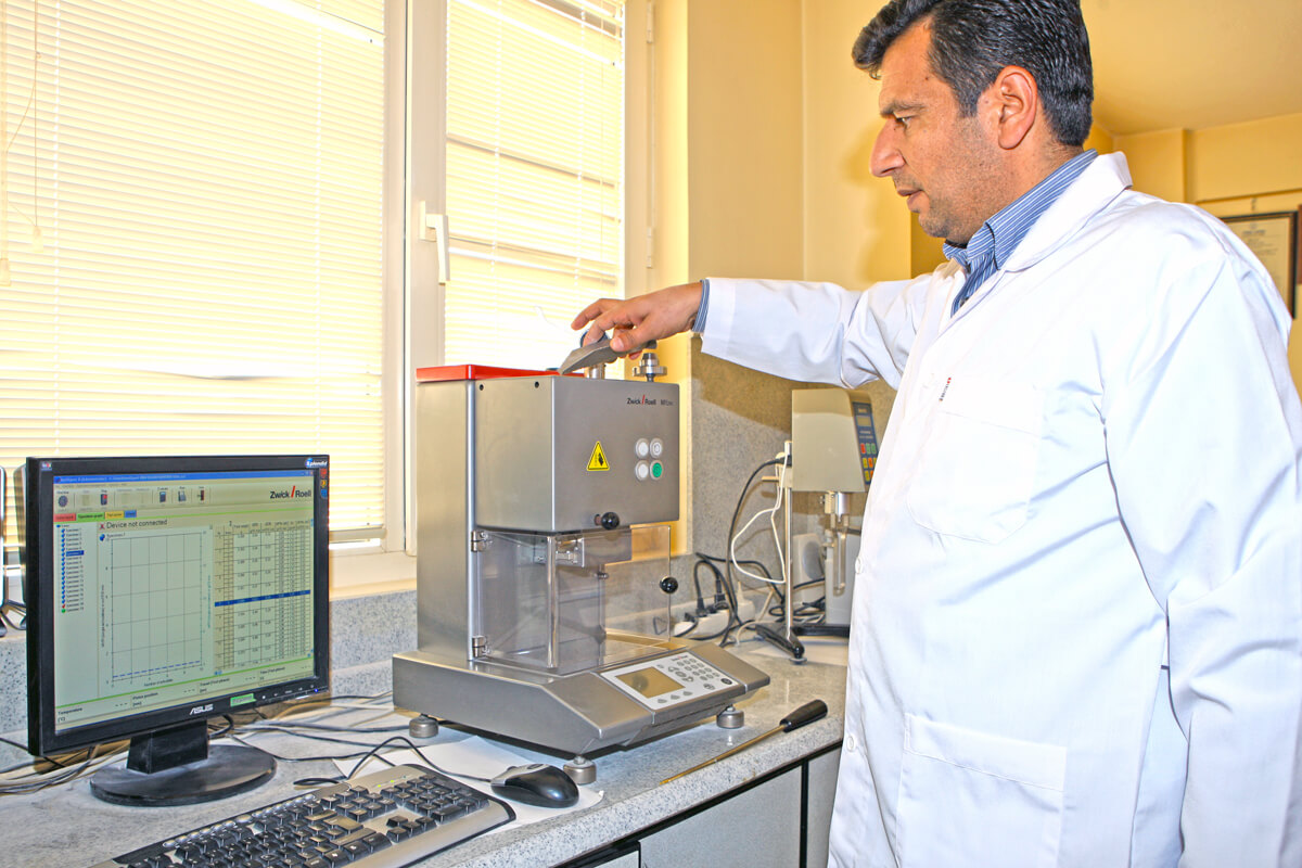 Quality control testing with lab device